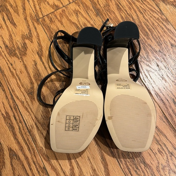 Michael Kors Paola Platform Sandal NWOT - Picture 4 of 5